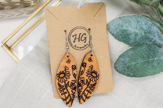 Daisy  Floral Dangle Earrings